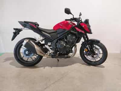 Honda Hornet CB500F (2025) - Photo 1