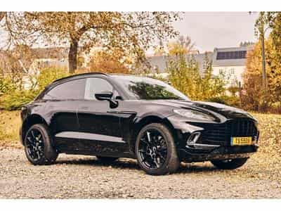 Aston-Martin DBX (2022) - Photo 11