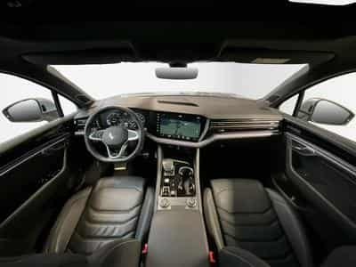 VW Touareg R-Line+V6+Aut.+4M+Pano+360 (2025) - Foto 2