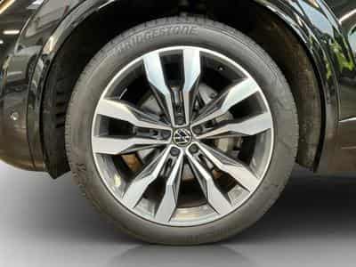 VW Touareg R-Line+Aut8+4M+TDI+Pano+LED (2025) - Foto 8