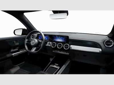 Mercedes EQB + (2024) - Photo 12