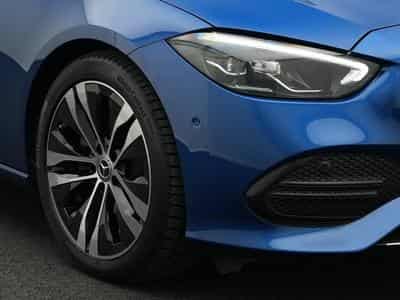 Mercedes C 200 T-Modell (2025) - Photo 9