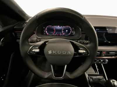 Skoda Scala Monte-Carlo+BVM+Pano+RearView (2025) - Photo 10