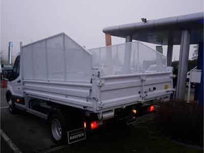 Ford Transit 2T 350M Chassis simple cabine L2 Trend M6 RWD 2.0 TD 165 ch (2025) - Foto 3