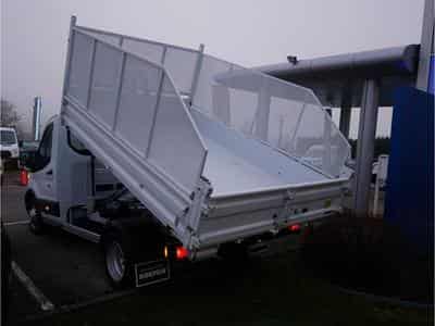 Ford Transit 2T 350M Chassis simple cabine L2 Trend M6 RWD 2.0 TD 165 ch (2025) - Foto 4