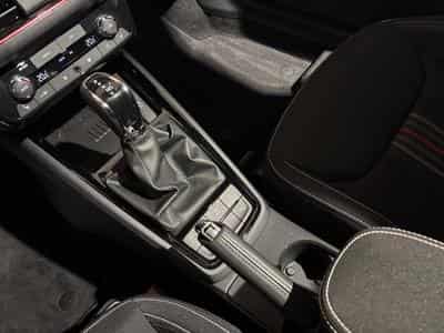 Skoda Kamiq 1.5 Monte Carlo (2024) - Foto 12