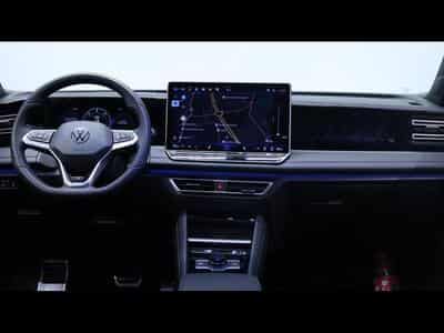 VW Tiguan New Tiguan TDi 150 R-Line Black Style DSG7 (2024) - Foto 13