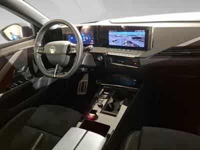 Opel Astra 1.6 GSe (2023) - Photo 11