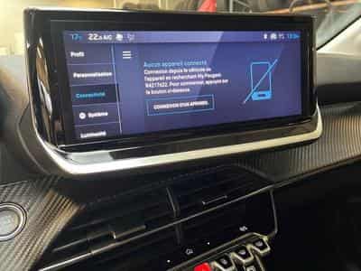 PEUGEOT 208 1.2 Hybrid 100ch Allure e-DCS6 (2024) - Photo 11