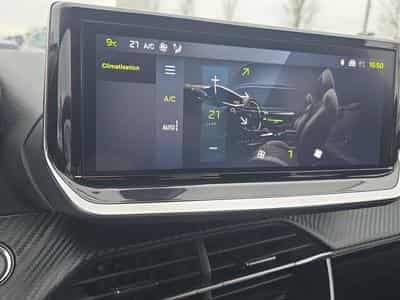 PEUGEOT 208 1.2 Hybrid 100ch Allure e-DCS6 (2024) - Photo 11