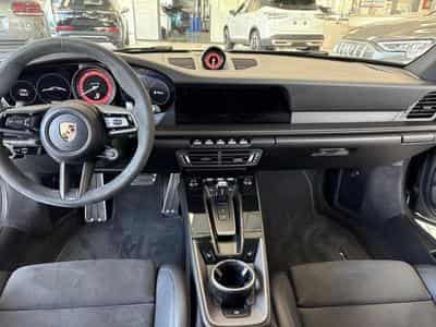 Porsche 911 Coupe 3.0 480ch 992 Carrera 4 GTS PDK (2023) - Photo 12