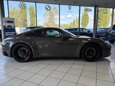 Porsche 911 Coupe 3.0 480ch 992 Carrera 4 GTS PDK (2023) - Photo 4