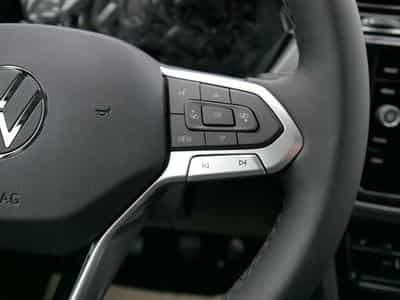 VW Touran Comfortline (2026) - Photo 15