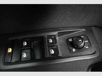 VW Touran Comfortline BMT/Start-Stopp (2026) - Photo 7