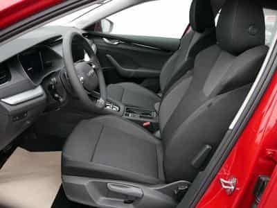 Skoda Octavia Selection (2026) - Photo 9