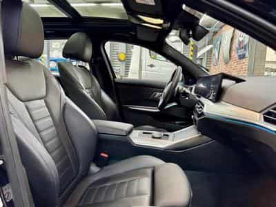 BMW 320 (2024) - Foto 8
