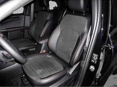 Ford Kuga (2023) - Photo 4