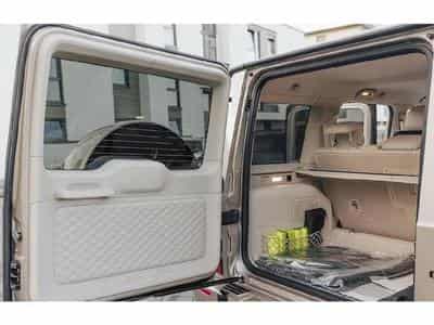 Mercedes C 63 AMG (2024) - Photo 9