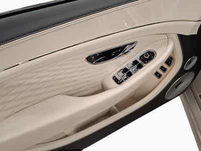 Bentley Continental GTC Azure (2026) - Foto 12