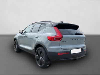 Volvo XC40 (2025) - Photo 3