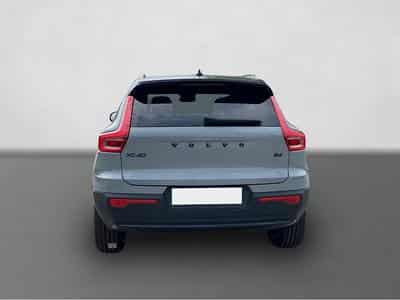 Volvo XC40 (2025) - Photo 4