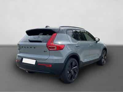 Volvo XC40 (2025) - Photo 5