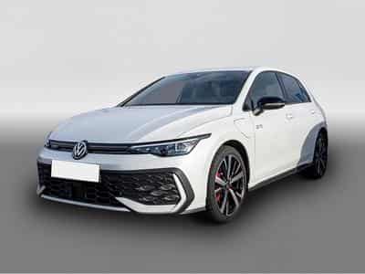 VW Golf (2025) - Photo 1