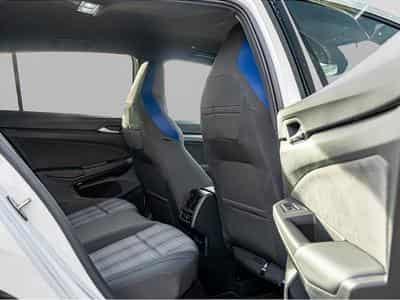 VW Golf (2025) - Photo 4