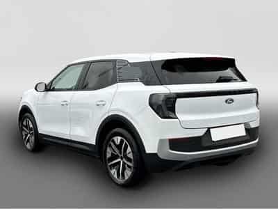 Ford Explorer (2024) - Photo 2
