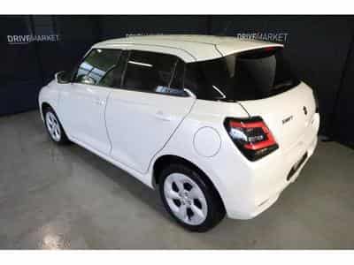 Suzuki Swift GL + (2025) - Photo 15