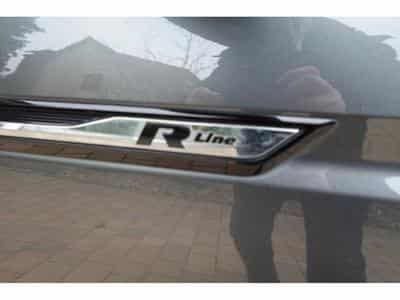 VW Touran 2.0 TDI HIGHLINE 150 DSG R-LINE (2018) - Foto 10