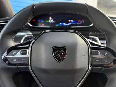 Peugeot 508 508 Plug-In Hybrid 225 e-EAT8 Allure (2024) - Foto 12