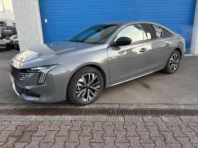 Peugeot 508 508 Plug-In Hybrid 225 e-EAT8 Allure (2024) - Foto 2