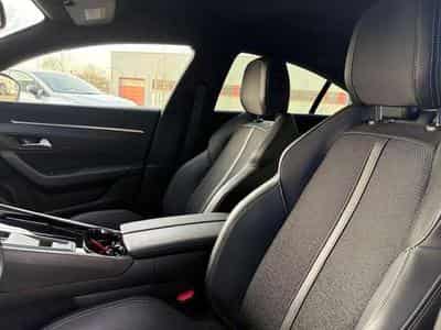 Peugeot 508 508 Plug-In Hybrid 225 e-EAT8 Allure (2024) - Foto 5