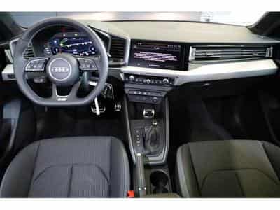 Audi A1 Sportback S Line (2024) - Foto 2