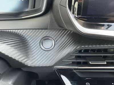 Peugeot 2008 2008 Hybrid 145 e-DSC Allure (2025) - Foto 10