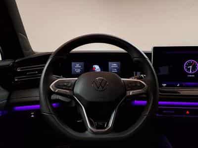 VW Tiguan R-Line 1.5 eTSI 7-Gang-DSG (2025) - Photo 12