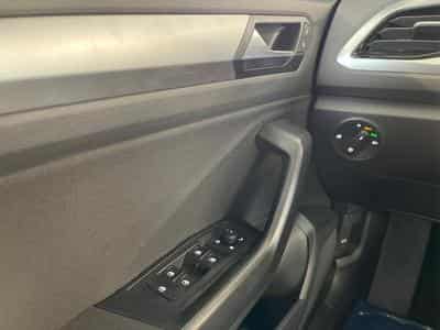 VW T-Roc LIFE (2026) - Photo 9