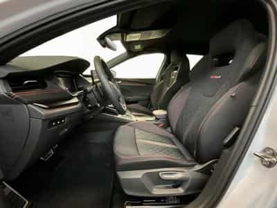 Skoda Octavia RS+DSG+AHK+Navi (2024) - Photo 9