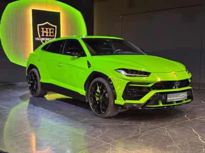 Lamborghini Urus (2022) - Foto 1