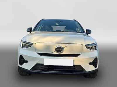 Volvo XC40 (2022) - Photo 3