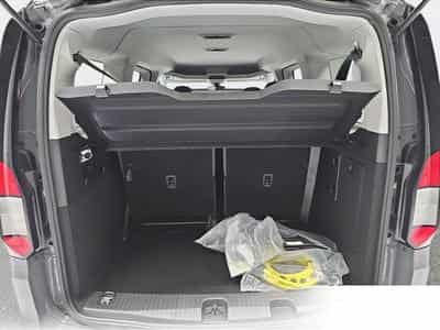 Ford Tourneo (2026) - Foto 13