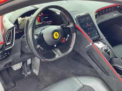 Ferrari Roma Coupé 3.9 V8 620 Carbone (2021) - Photo 6