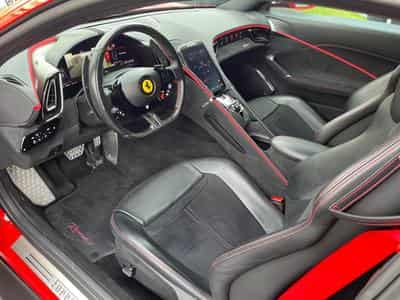 Ferrari Roma Coupé 3.9 V8 620 Carbone (2021) - Photo 7
