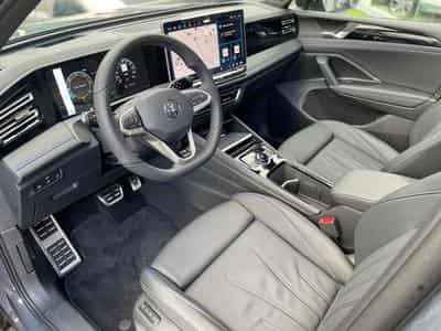 VW Tiguan 2.0 Tdi DSG 4Motion R-LINE Neuf (2026) - Photo 6