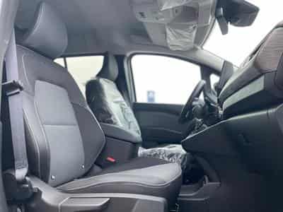 Renault Kangoo 1.3 TCE 131 Auto (2026) - Foto 4