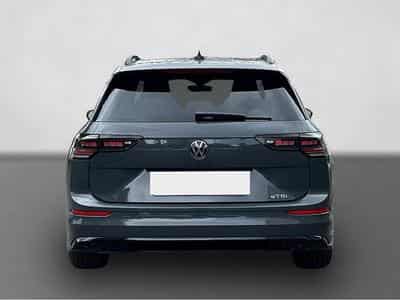 VW Golf (2024) - Photo 3