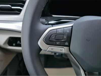 VW Multivan (2026) - Photo 14