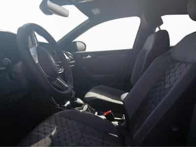 VW T-Roc R-Line (2025) - Photo 9