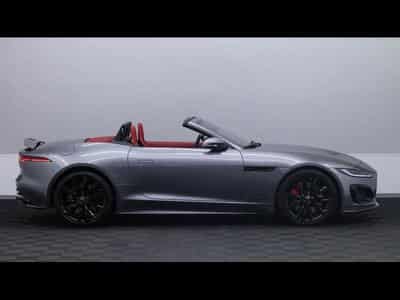 Jaguar F-Type R P575 Convertible Auto (2024) - Foto 9
